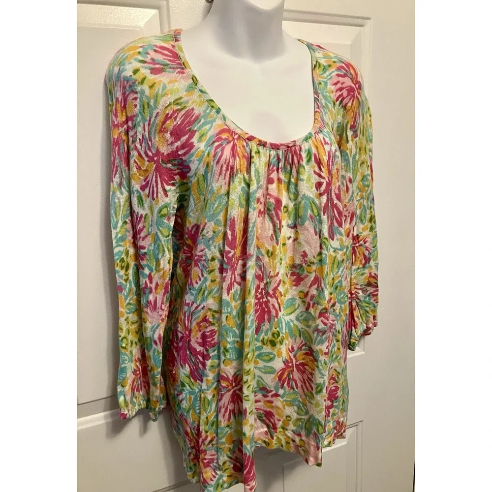 Lilly‎ Pulitzer Colorful Floral Pink Top Blouse Shirt Size M Medium Women’s